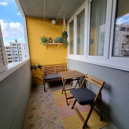 Asti Apartment *