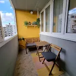 Asti Διαμέρισμα *
